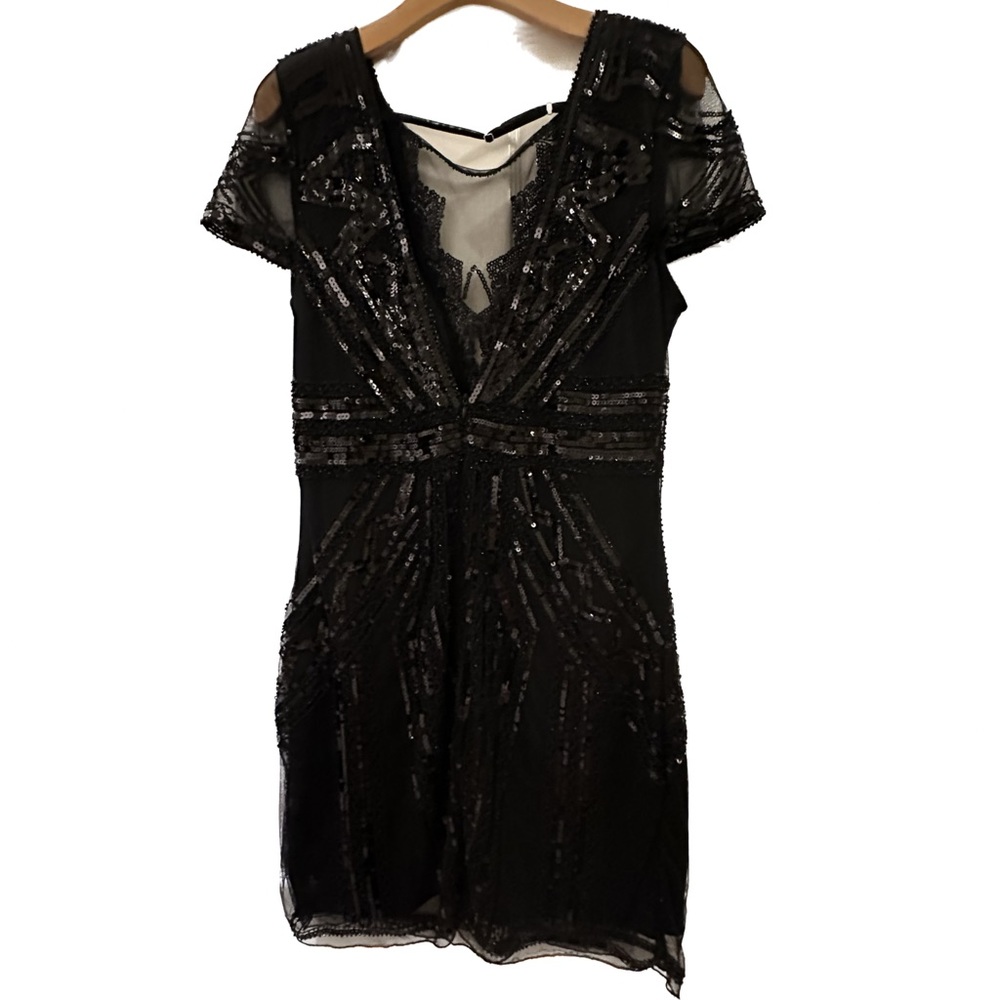 Beautiful Black Flattering Sequin Dress Large